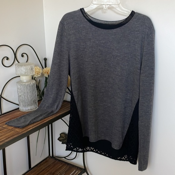 ANN TAYLOR Women’s Gorgeous Pullover Top🌸 - Picture 6 of 7